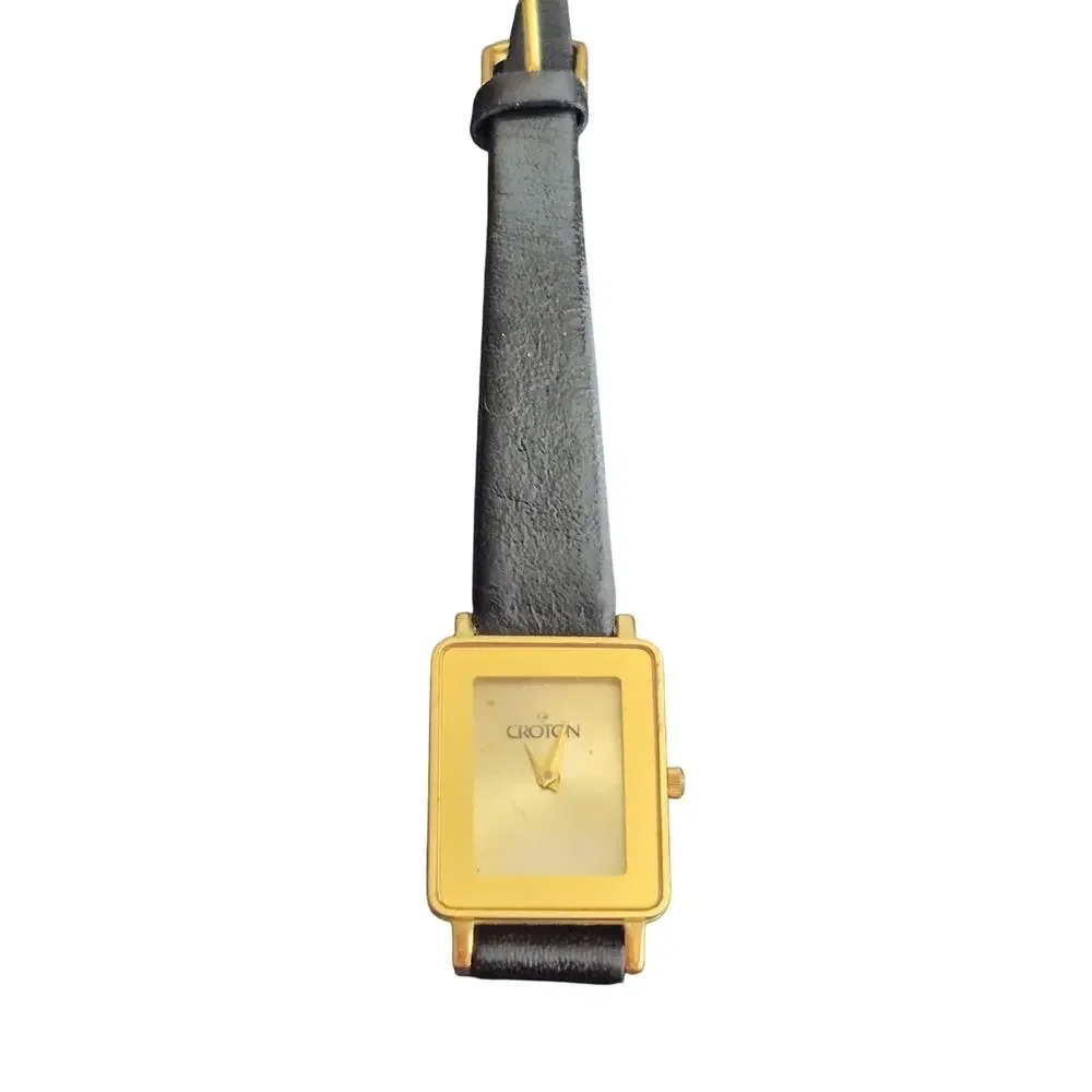 Croton Ladies Watch Gold Tone Tank styled Classic Elegant‎ Timeless New Battery
